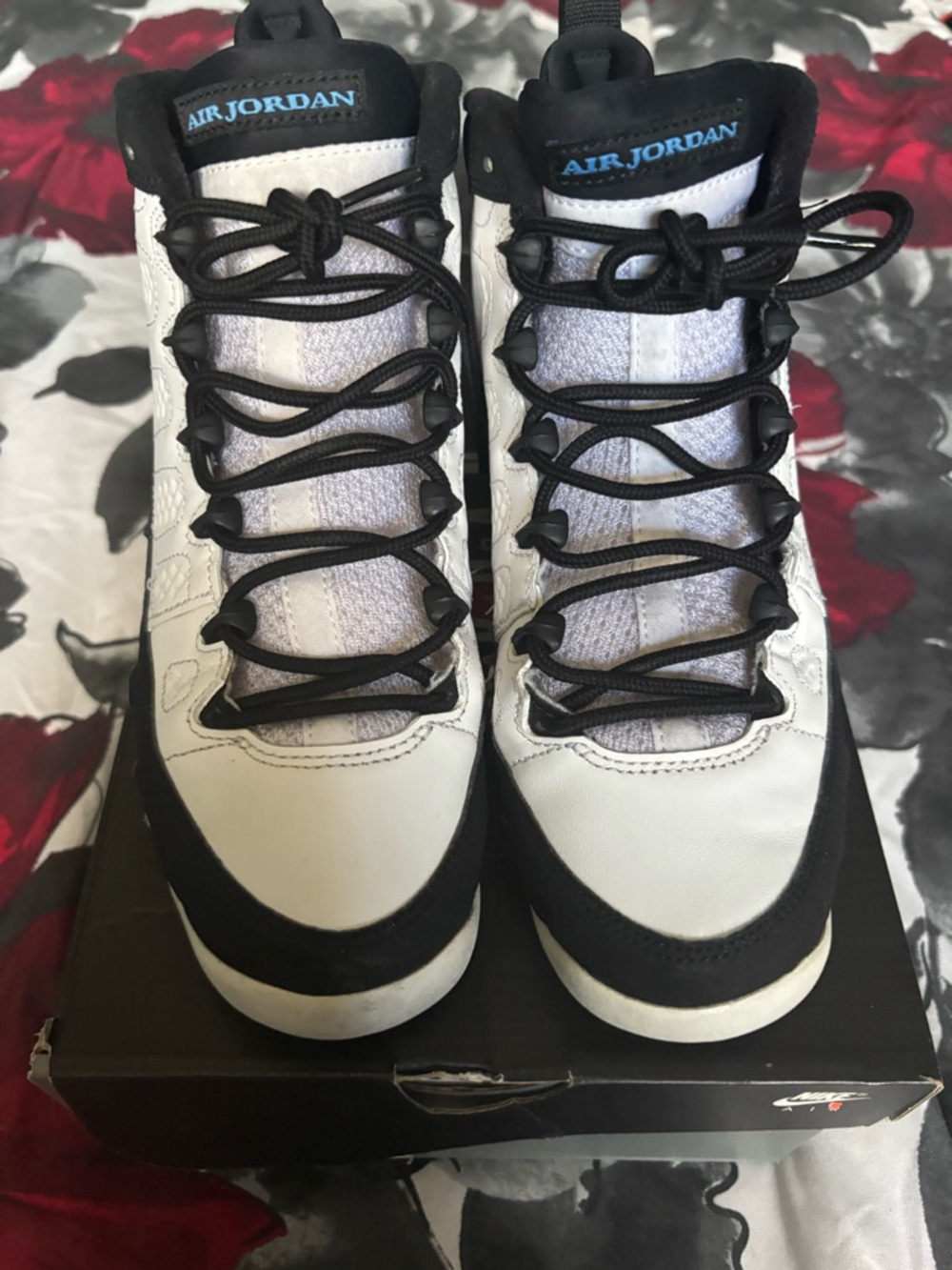 Jordan Air Jordan 9 Retro (GS) in White, Blue & Black